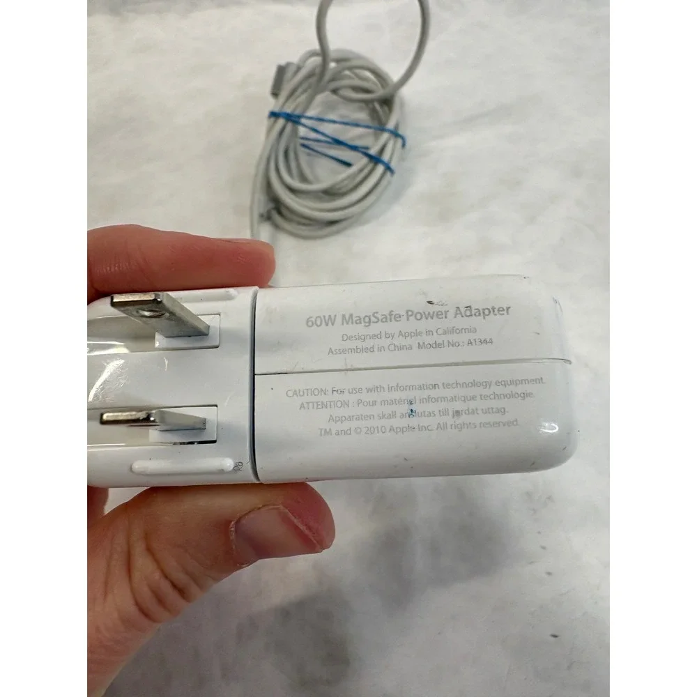 Apple 60W MagSafe Power Adapter Charger A1344 L-Shape MacBook Pro 16.5V Untested